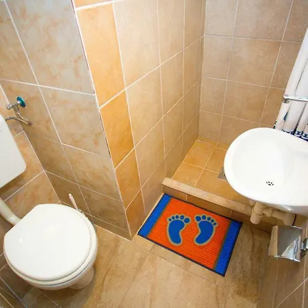 Riki Apartment *